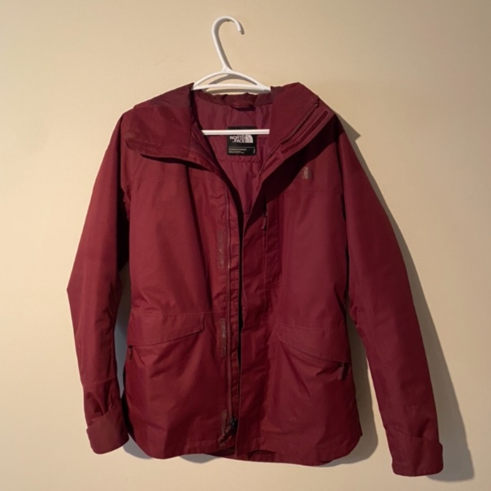 North face jacket - Picture 3 of 5